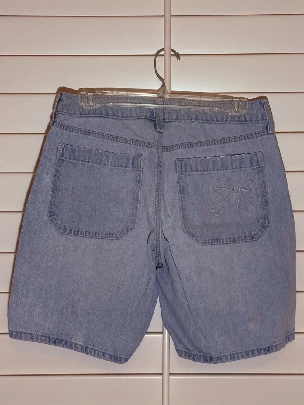 Hollister Women’s Low Rise Baggy Jort